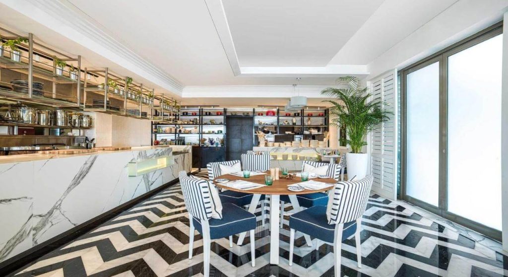 Th8 palm Restaurant Th8 palm Restaurant